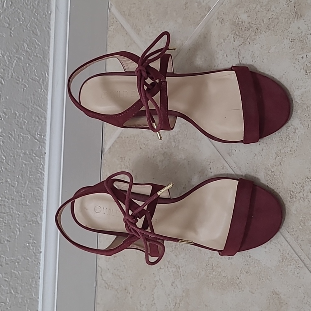 Women's dress sandals size 6.5